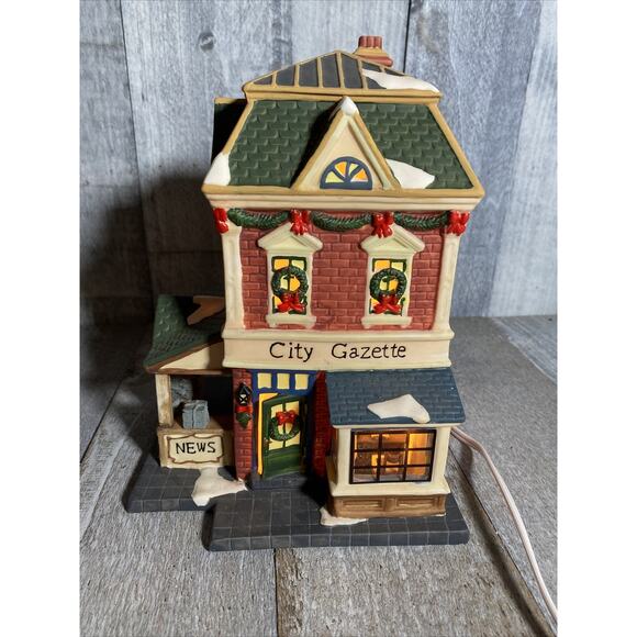 Heartland Valley Village City Gazette In Box - Picture 1 of 7